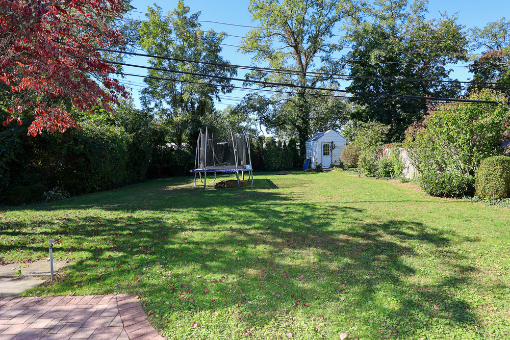 15 Ruth Pl, Glen Head 40 15 Ruth Pl, Glen Head 40