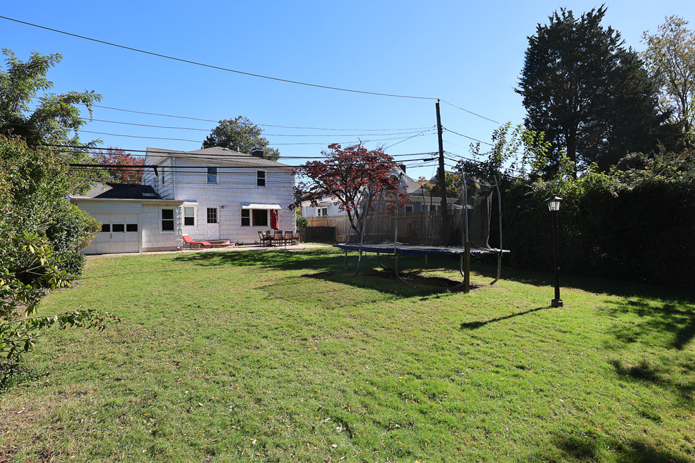 15 Ruth Pl, Glen Head 42 15 Ruth Pl, Glen Head 42